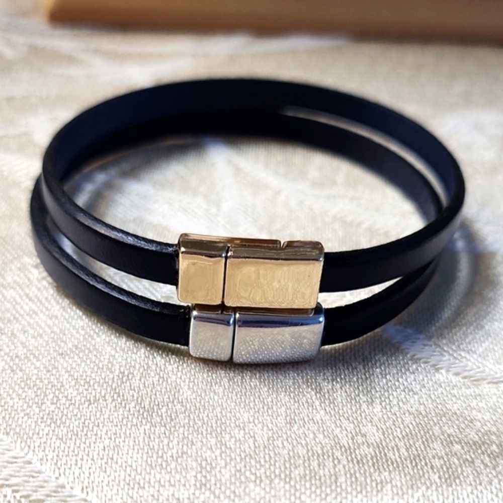 Navy Genuine  Leather Bracelet with Magnetic Clasp Gold Tone or Silver!